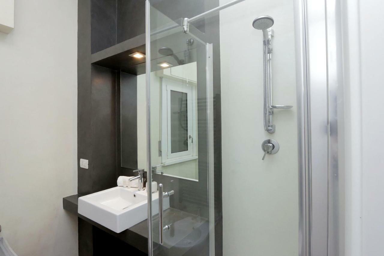 Atelier San Pietro Apartment โรม ภายนอก รูปภาพ